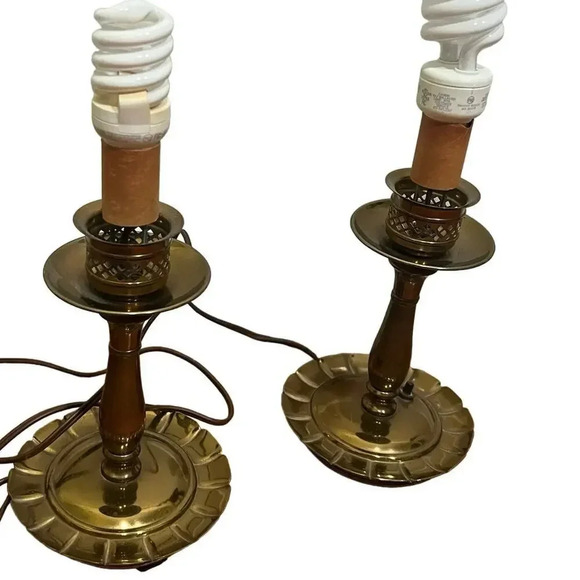 Lot of 2 Vintage Brass Buffet Lamps Vtg Connected Formal Dining Gold - Picture 1 of 6